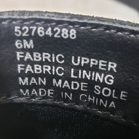 Wet Seal Black Vegan Chunky Heel Booties - Picture 7 of 8